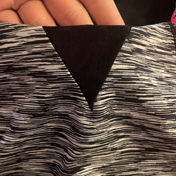 Torrid Sports Bra size 1 - Picture 2 of 6